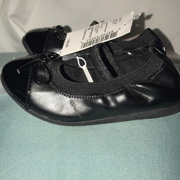 NWT Black Patent Girls Dress Shoes - Picture 3 of 6